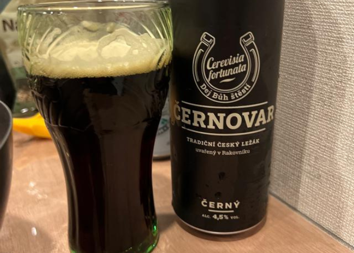 Bia đen Cernovar Premium Dark Lager Beer