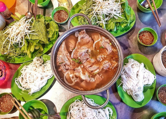 Lẩu Bò Giáo Toàn