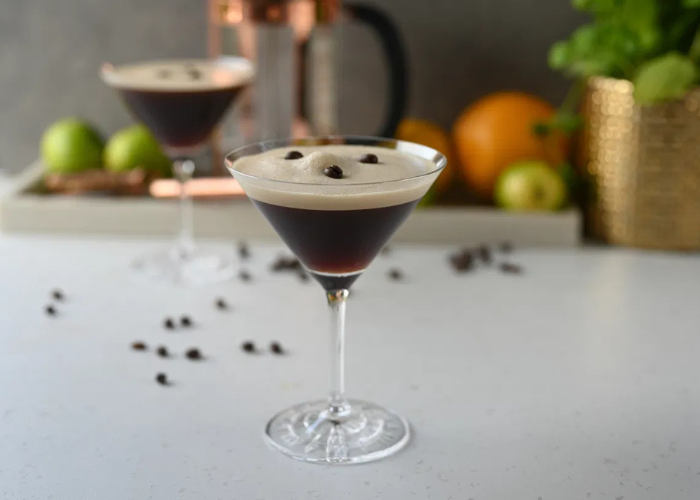 Cách Làm Cocktail Espresso Martini