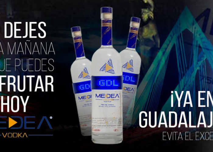 Rượu vodka Medea