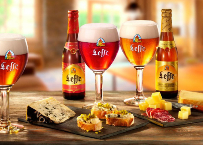 so sánh bia nội địa và bia nhập khẩu